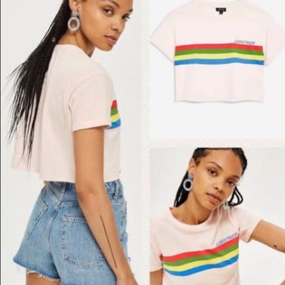 Hey, we are selling this Top Shop Pink Crop Top.💖